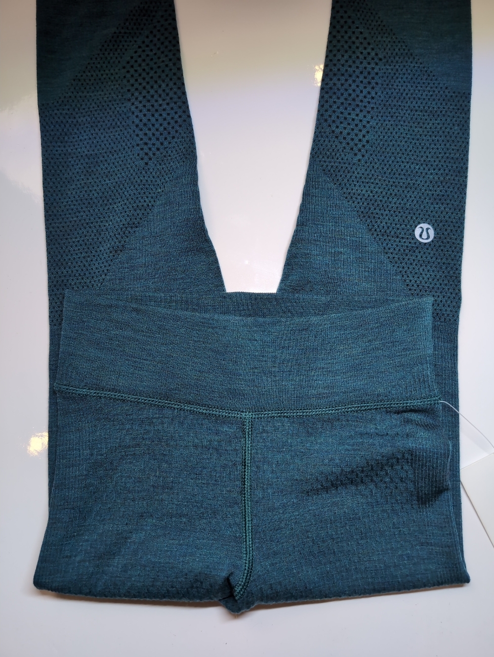 New Lululemon Keep the Heat Thermal High Rise Wool Leggings Green Jasper Size 2 - Picture 7 of 13